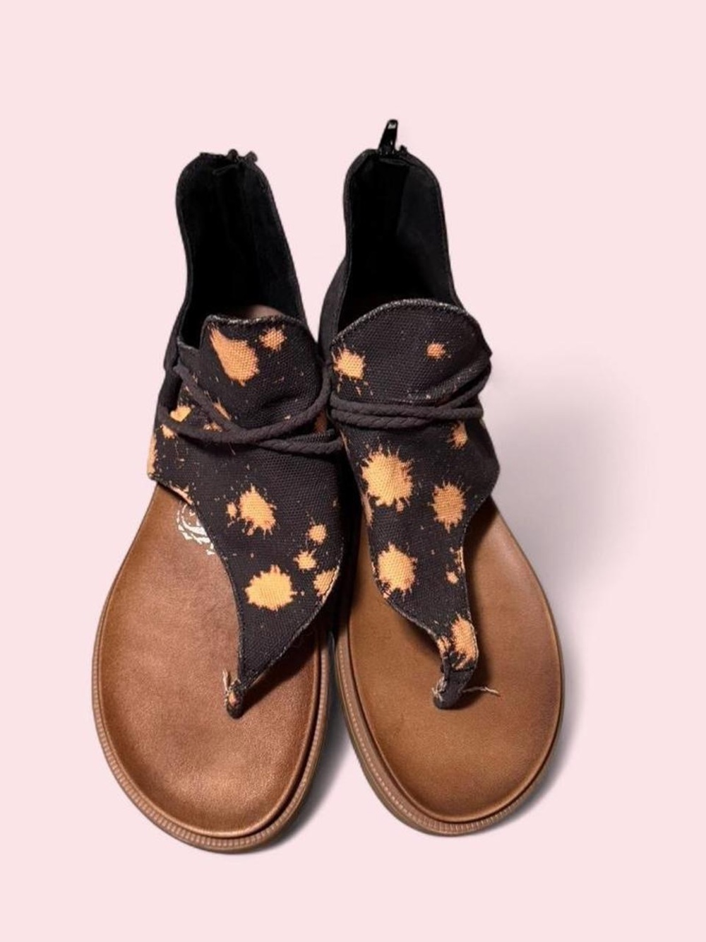 Black & Tan Tie-Up Sandals with Splatter Design